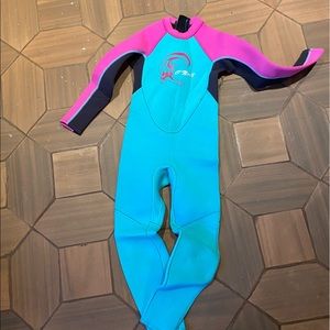 O’Neill kids wetsuit size 6 long sleeves and pant